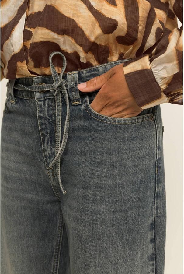 Expresso flared jeans met ceintuur mediumblauw