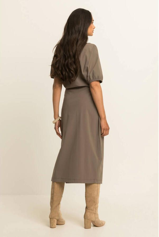 Expresso travelstof midi jurk met ceintuur lichtbruin - Foto 3