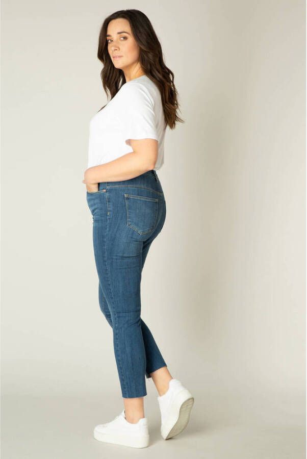 Base Level Curvy cropped high waist skinny jeans Anna light denim