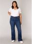 Base Level Curvy high waist flared jeans Yvana mid blue - Thumbnail 2