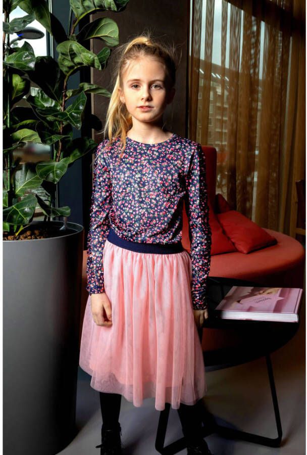 B.Nosy gebloemde longsleeve donkerblauw groen roze