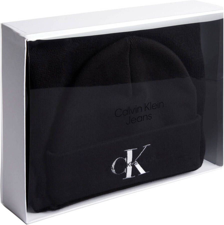 CALVIN KLEIN JEANS giftbox muts + sjaal zwart