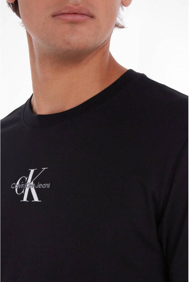 CALVIN KLEIN JEANS regular fit T-shirt met logo zwart