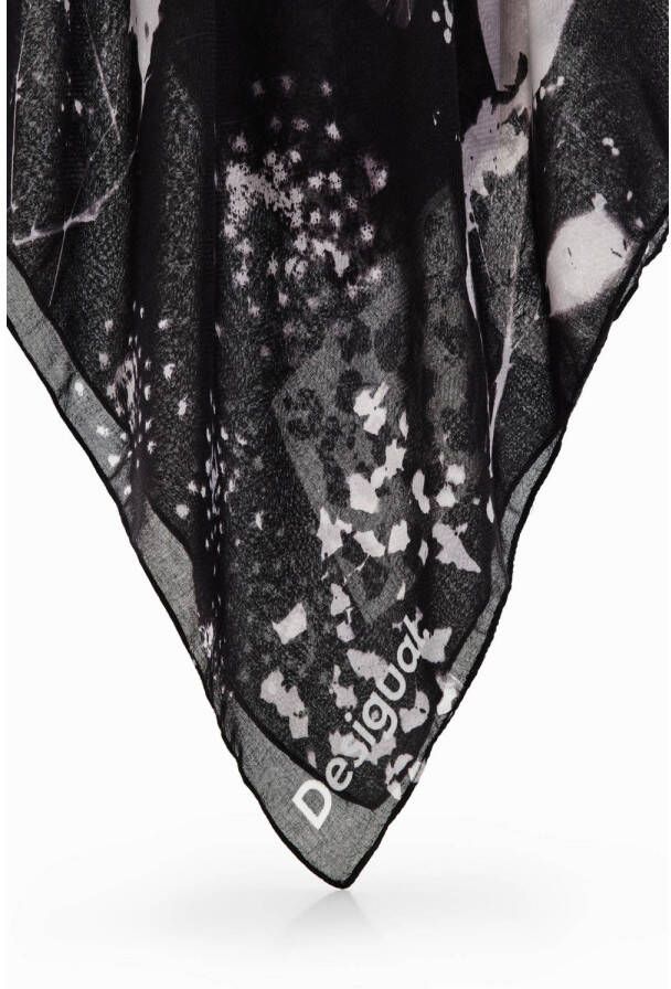Desigual sjaal met print zwart wit