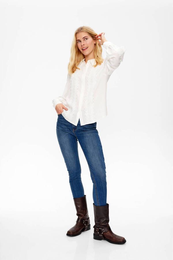 FREEQUENT geweven blouse FQSWEET met kant offwhite