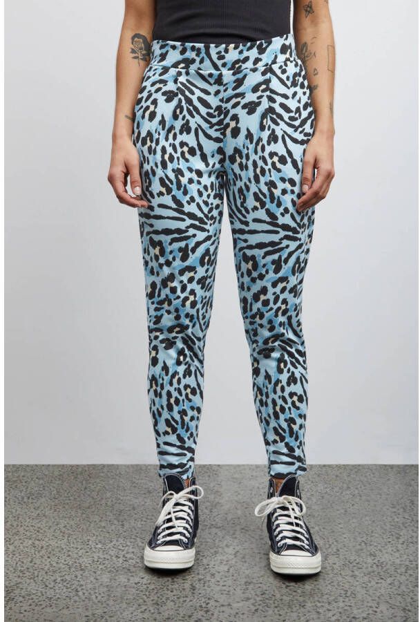 ICHI cropped straight fit pantalon IHKATE met dierenprint blauw zwart