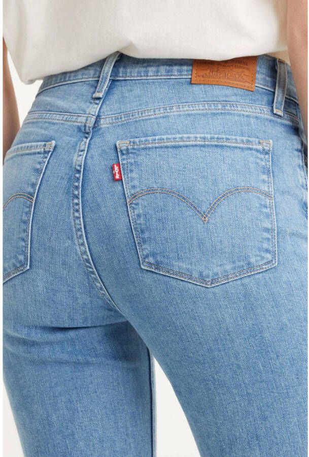 Levi's 724 high waist straight fit jeans light indigo worn in