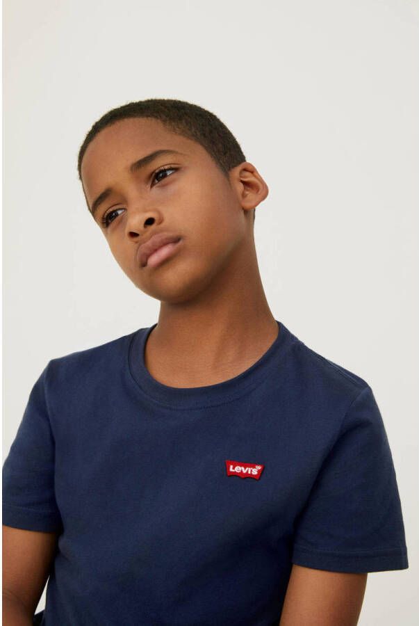Levi's Kids basic T-shirt Batwing chest met logo donkerblauw
