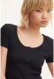 Levi's Zwart Katoenen T-Shirt met Knoopsluiting Black Dames - Thumbnail 4