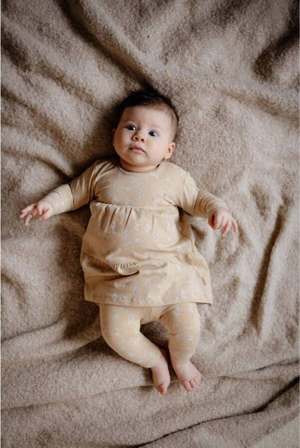 LEVV gebloemde baby A-lijn jurk LNANNENOS van biologisch katoen geelgroen