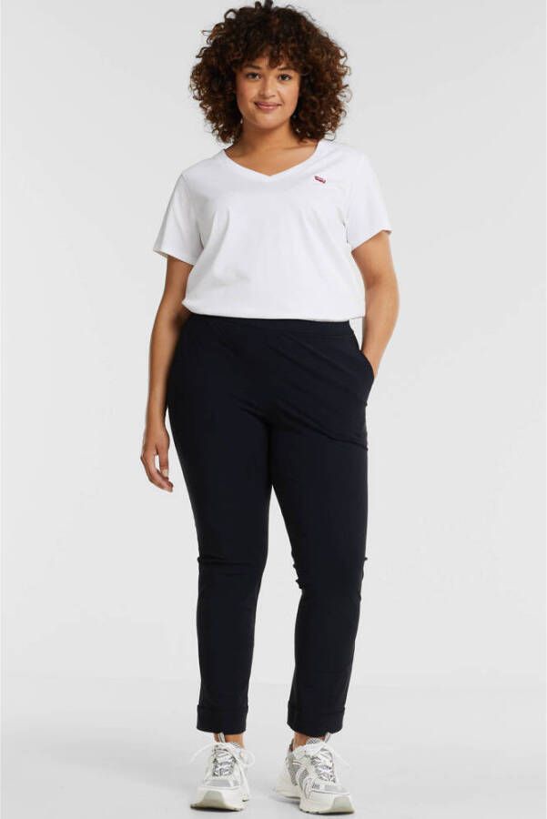Plus Basics slim fit broek van travelstof donkerblauw