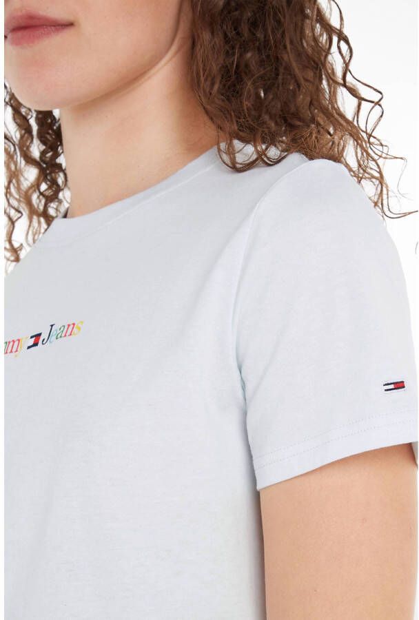 Tommy Jeans T-shirt met logo en borduursels lichtblauw