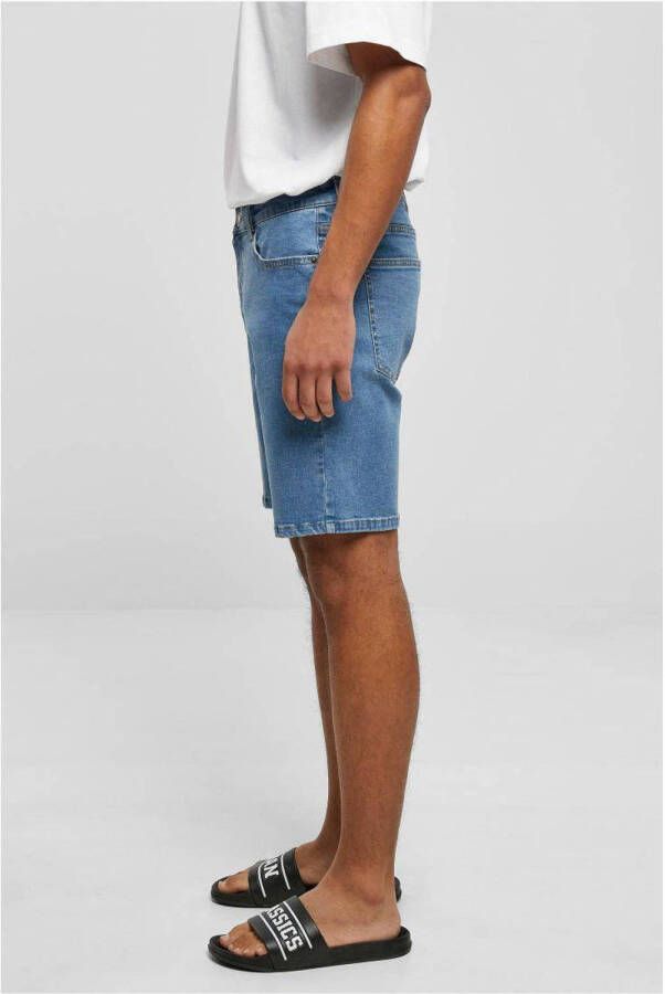 Urban Classics relaxed short light blue washed