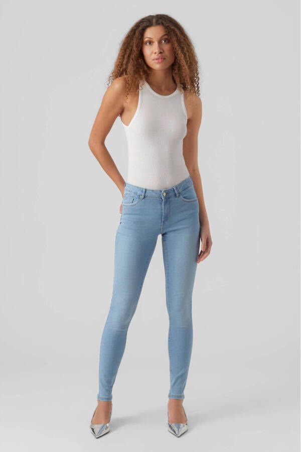VERO MODA regular waist slim fit jeans VMALIA light blue denim