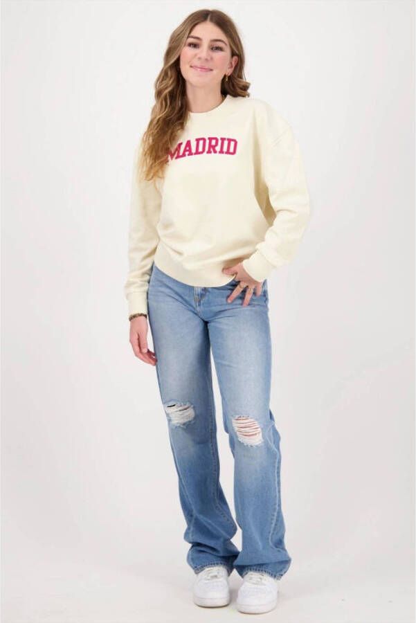 Vingino x Senna Bellod sweater Luna met tekst beige roze