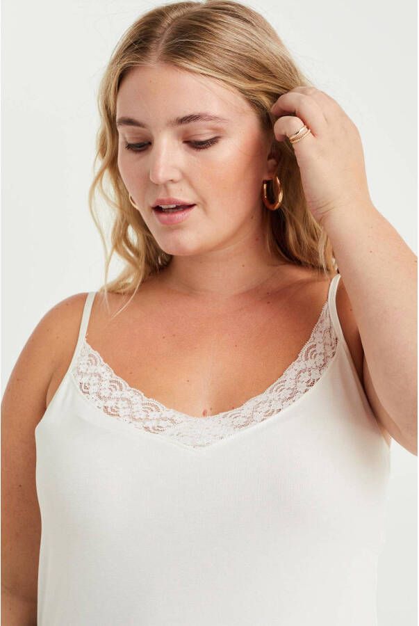 WE Fashion Curve singlet met kant offwhite