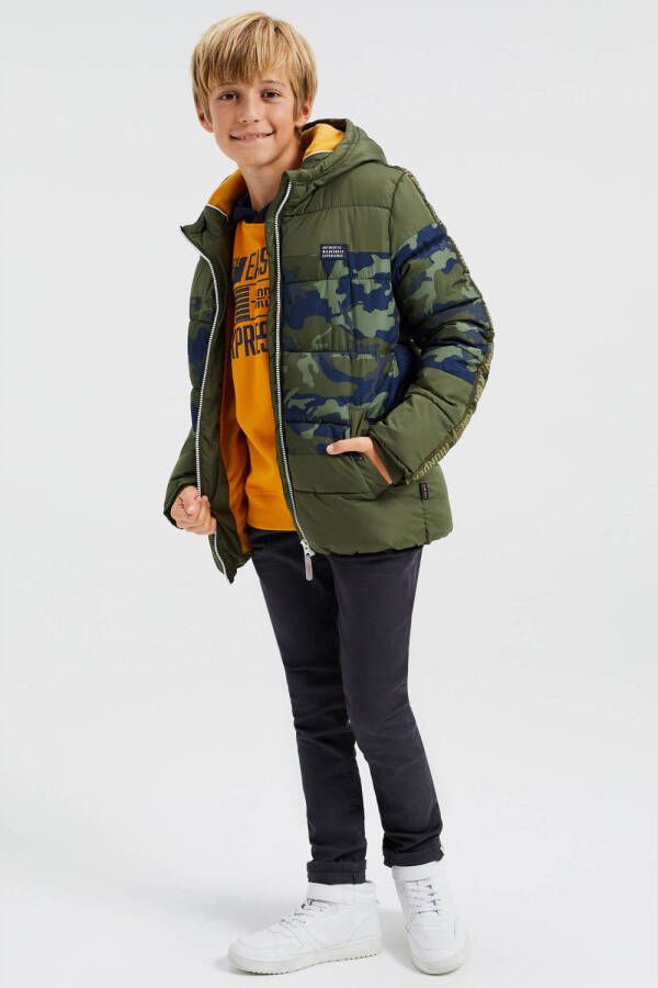 WE Fashion gewatteerde winterjas met camouflageprint groen
