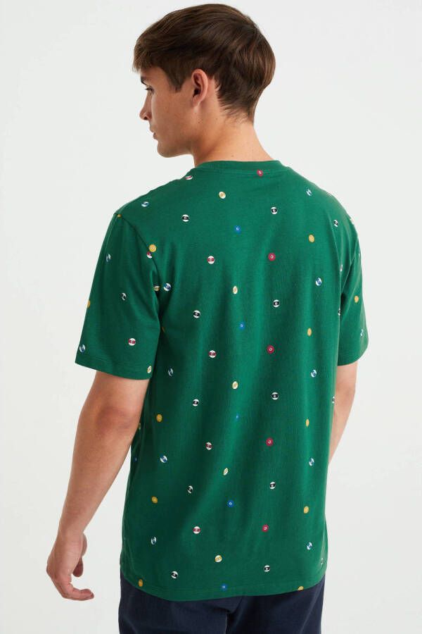 WE Fashion slim fit T-shirt met all over print evergreen