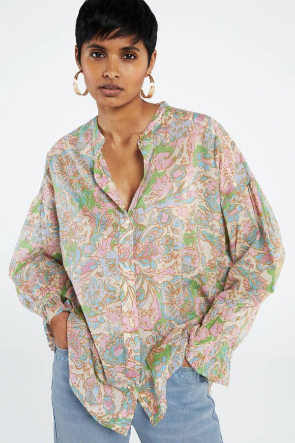 Fabienne Chapot blouse Lexi Blouse met all over print groen blauw roze bruin