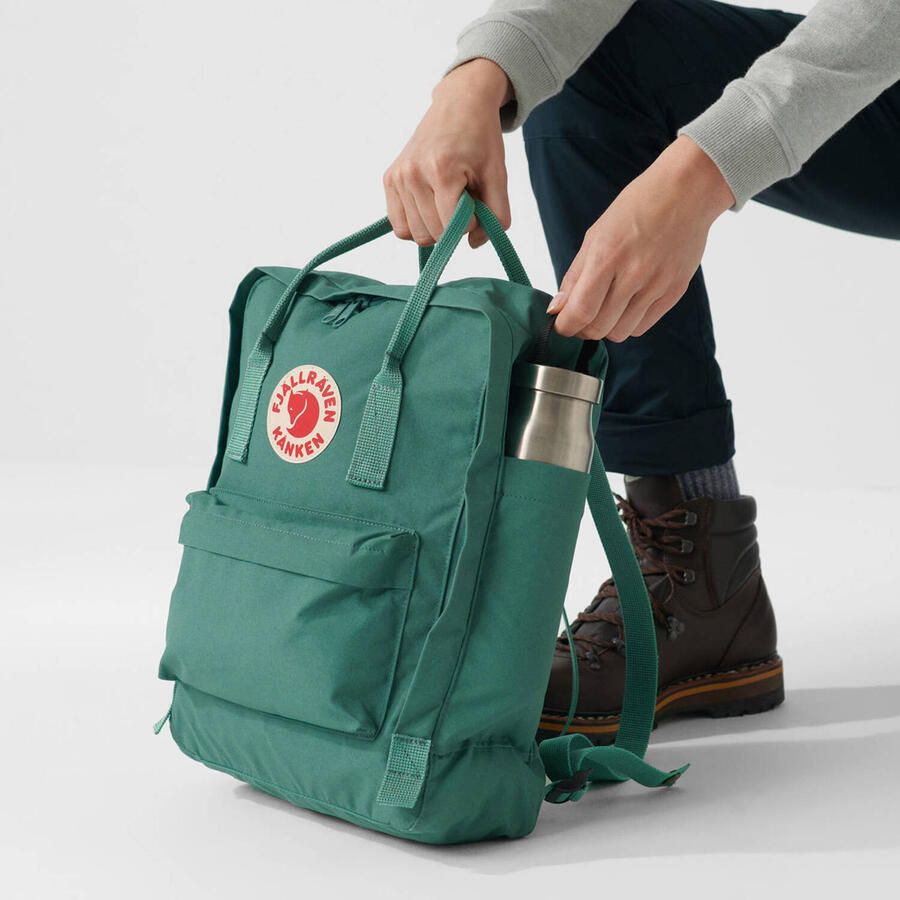 Fjällräven Zwarte Blackberry Rugzak met veelzijdig ontwerp Brown Unisex