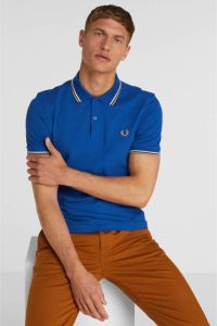 Fred Perry regular fit polo Twin tipped met contrastbies mid blue