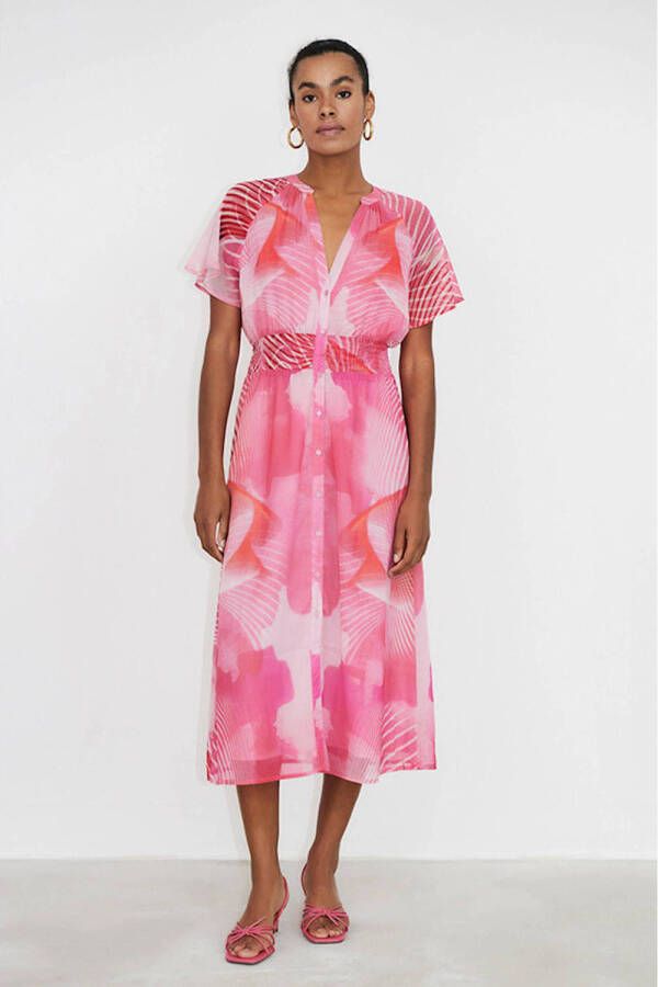 Freebird semi-transparante jurk Mae Wing met grafische print en vleermuismouwen fuchsia