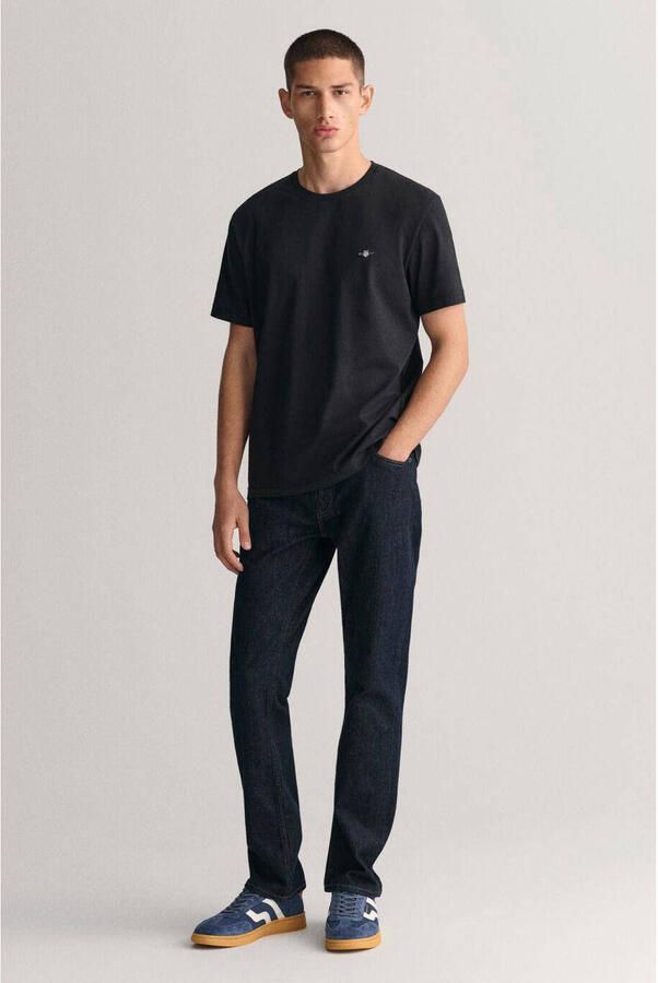 Gant T-shirt REG SHIELD SS T-SHIRT met logoborduursel op borsthoogte