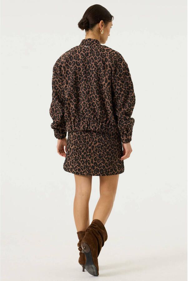 Garcia jacquard bomberjas met panterprint bruin - Foto 2
