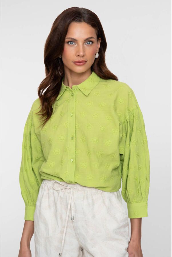 Geisha blouse limegroen broderie