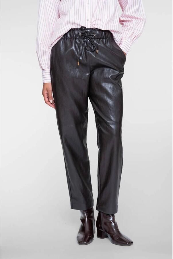 Geisha imitatieleren straight leg broek donkerbruin