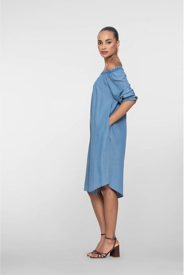Geisha off shoulder jurk medium blue denim - Foto 2