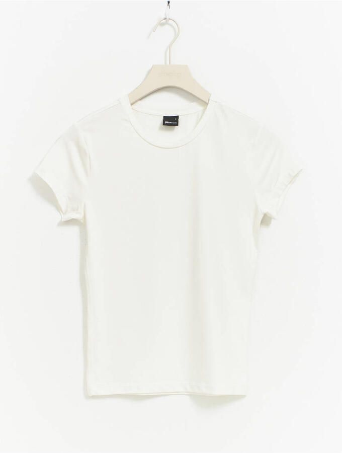 Gina Tricot T-shirt van een mix van viscose en elastaan met ronde hals