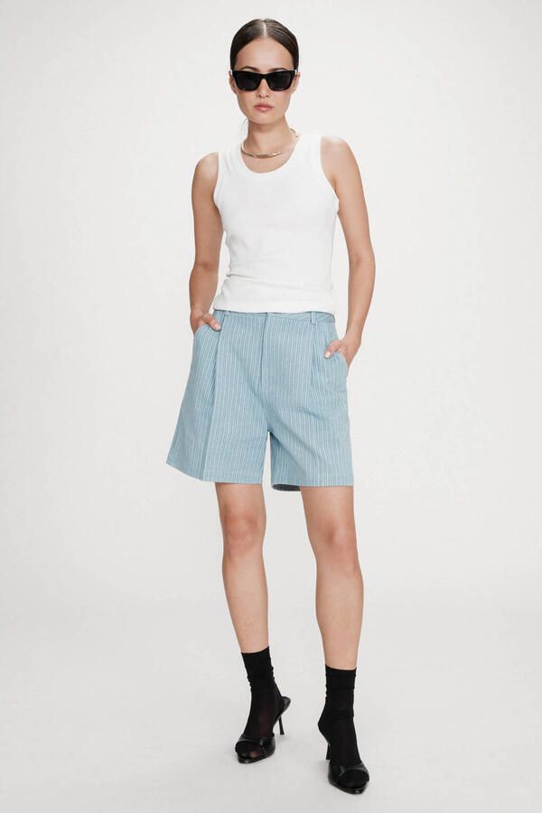 Grace & Mila high waist casual short met krijtstreep lichtblauw - Foto 2