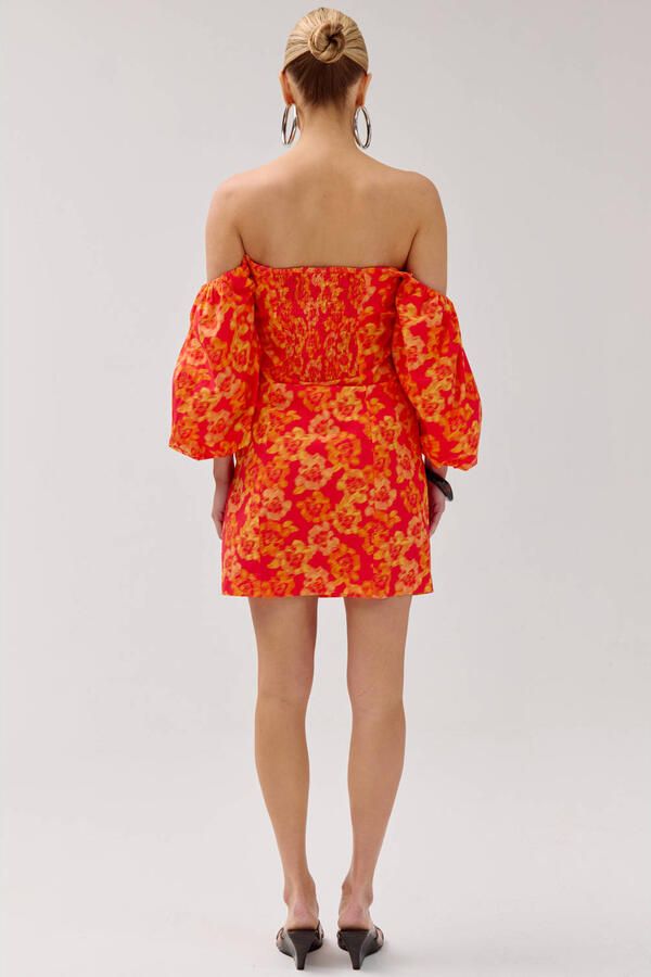 HARPER & YVE gebloemde off shoulder jurk rood - Foto 3