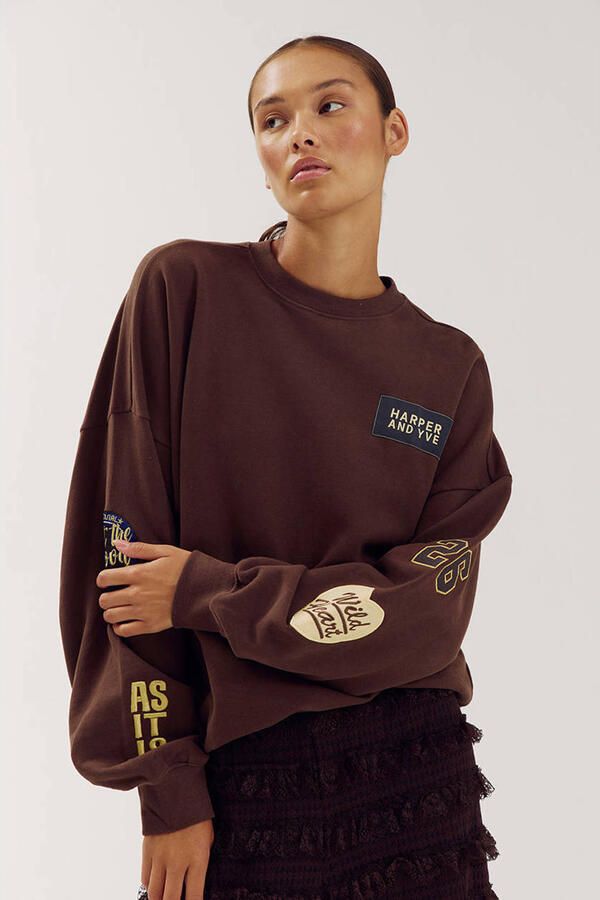 HARPER & YVE katoenen oversized trui met borduursels donkerbruin