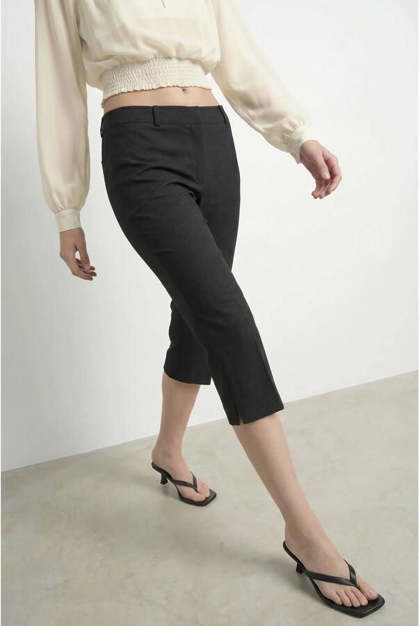 HYPEDROP slim fit broek zwart