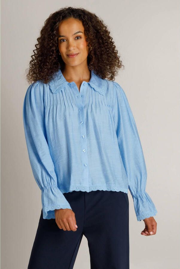 Ivy Beau blouse met broderie lichtblauw