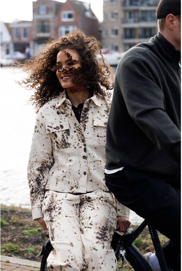 Ivy Beau jasje met print ecru bruin - Foto 3