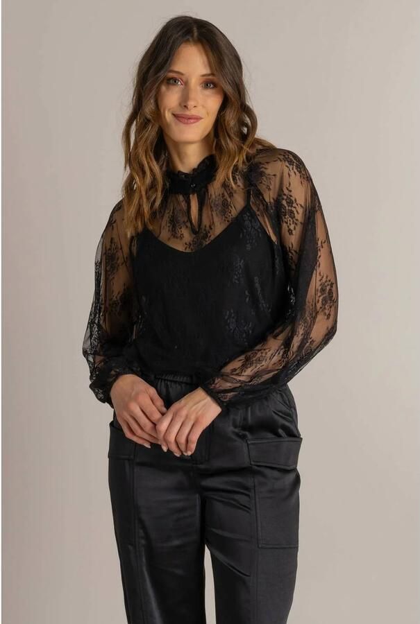 Ivy Beau semi-transparante blousetop zwart