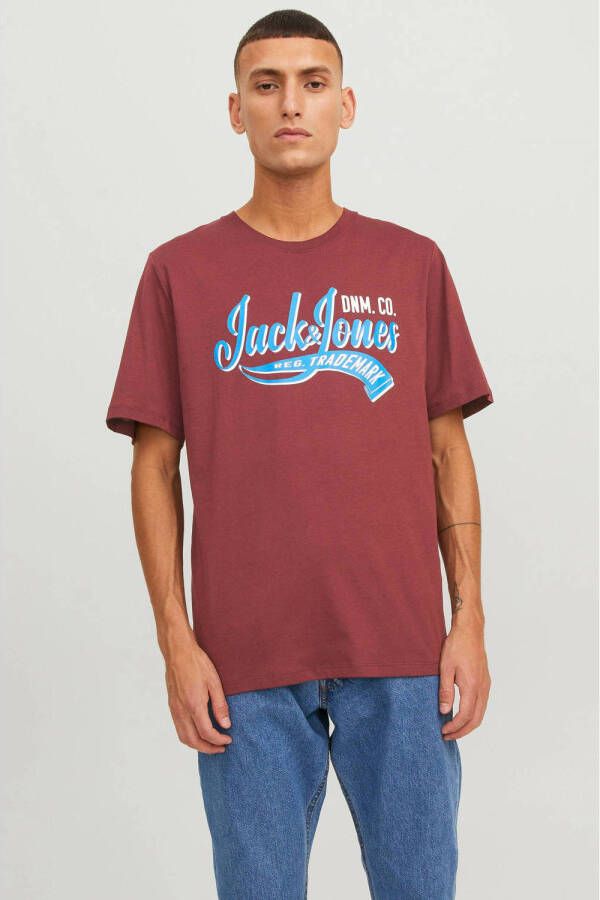 JACK & JONES ESSENTIALS regular fit T-shirt JJELOGO met printopdruk rood