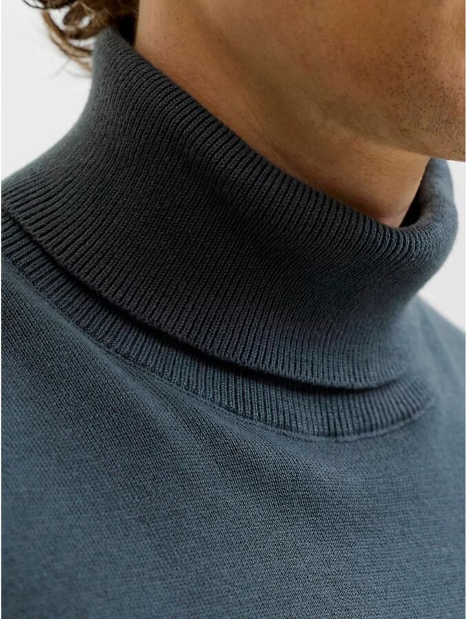 JACK & JONES ESSENTIALS katoenen regular fit gebreide coltrui turbulence