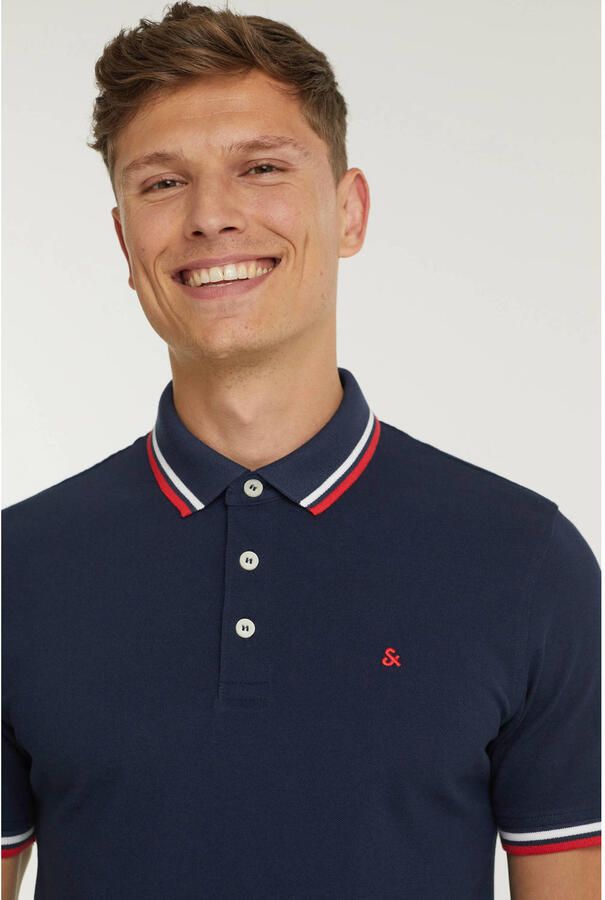 Jack & Jones Poloshirt JJEPAULOS Poloshirt met klassieke kraag en figuuraccentuerende vorm