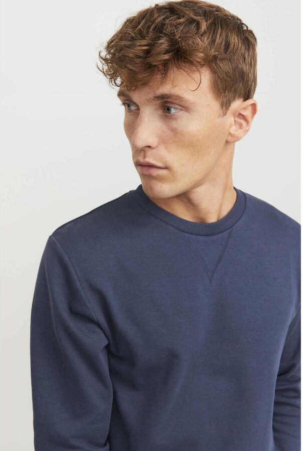 Jack & Jones Sweatshirt JJEBASIC met flaglabel en zachte katoenmix effen modieus regular fit katoen ronde hals