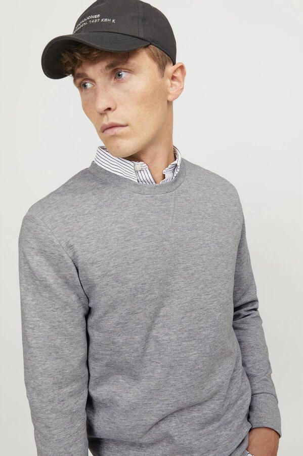 Jack & Jones Sweatshirt JJEBASIC met flaglabel en zachte katoenmix effen modieus regular fit katoen ronde hals