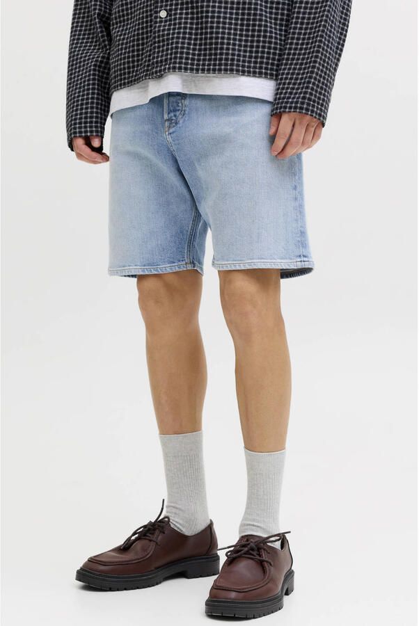 JACK & JONES JEANS INTELLIGENCE JJITONY JJORIGINAL relaxed short light blue denim