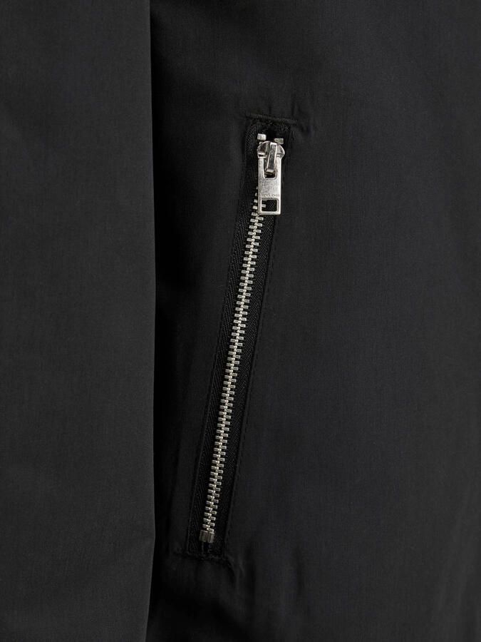 Jack & Jones Junior Bomberjack JJERUSH beschermt tegen wind onderhoudsvriendelijk licht