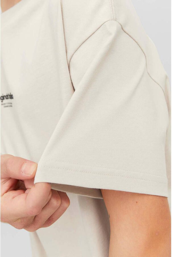Jack & jones JUNIOR T-shirt JORVESTERBRO met tekst beige Jongens Katoen Ronde hals 128