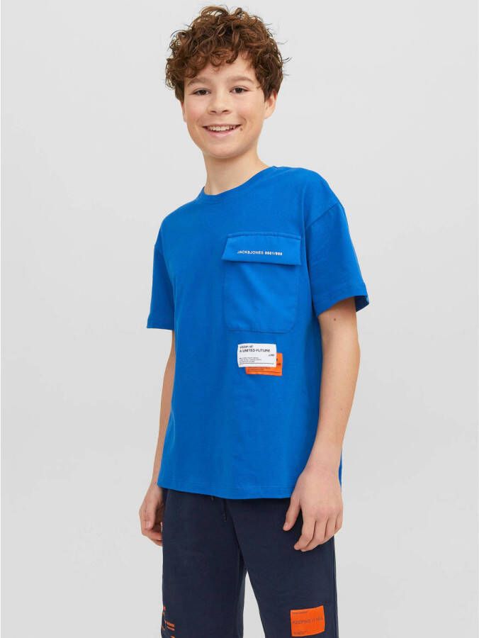 JACK & JONES JUNIOR T-shirt JCOMAGIC met backprint blauw