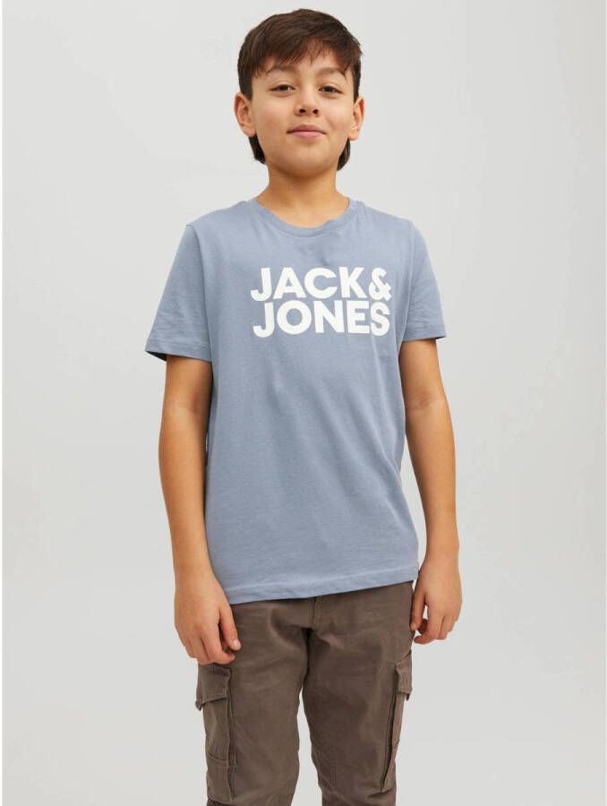 Jack & jones JUNIOR T-shirt JJECORP met logo lichtblauw Jongens Biologisch katoen Ronde hals 140