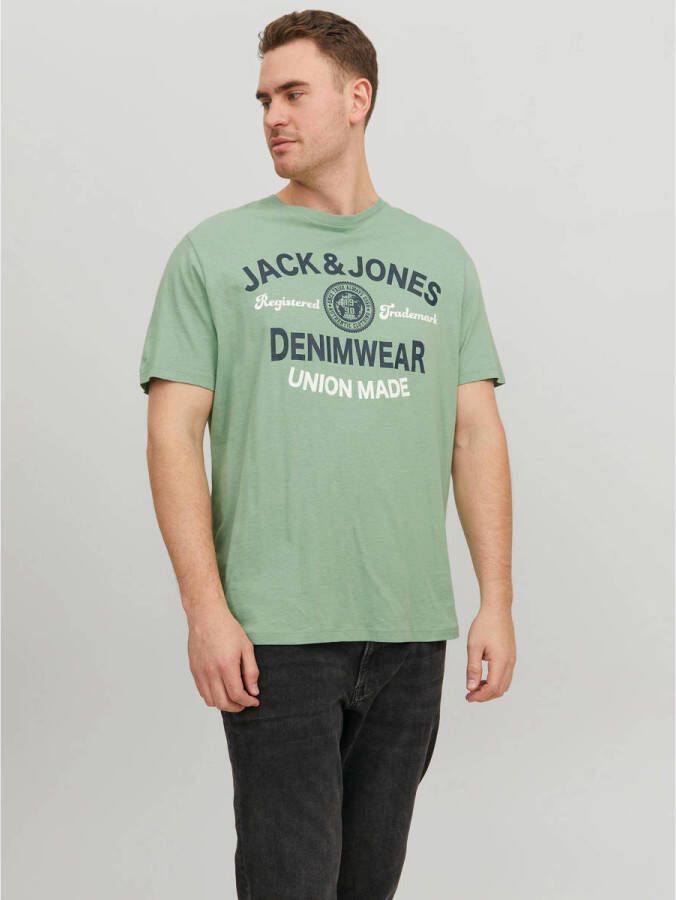 JACK & JONES PLUS SIZE regular fit T-shirt JJELOGO Plus Size met printopdruk lichtgroen
